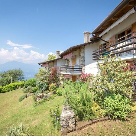 Casa Bella Vista Mit Balkon Apartamento San Zeno di Montagna Exterior foto